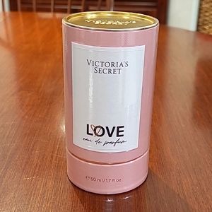 Victoria's Secret Love - NEW